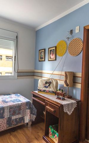 Apartamento à venda com 138m², 3 quartos e 6 vagasSuíte 1