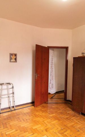 Casa à venda com 188m², 2 quartos e 5 vagas Casa à venda com 188m², 2 quartos e 5 vagasQuarto 1