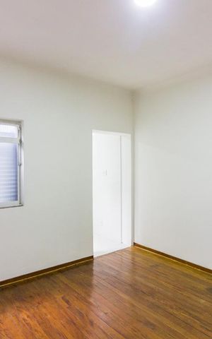 Casa para alugar com 90m², 1 quarto e 1 vagaSala