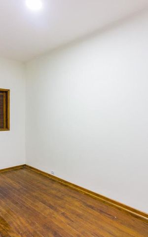 Casa para alugar com 90m², 1 quarto e 1 vagaQuarto
