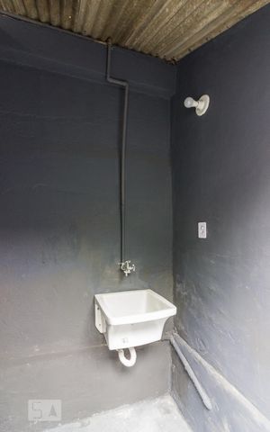 Casa para alugar com 90m², 1 quarto e 1 vagaÁrea de Serviço