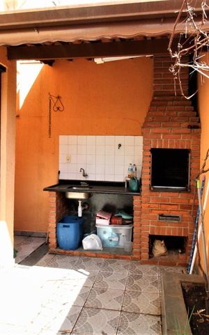 Casa para alugar com 206m², 4 quartos e 5 vagasÁrea churrasqueira