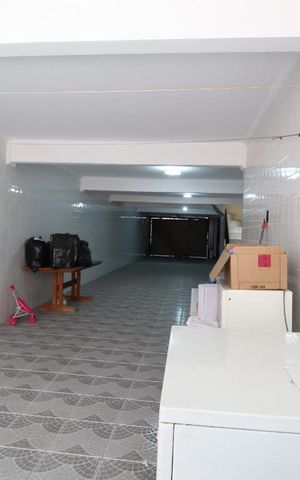 Casa para alugar com 206m², 4 quartos e 5 vagasGaragem