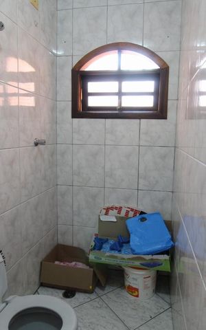 Casa para alugar com 206m², 4 quartos e 5 vagasBanheiro garagem