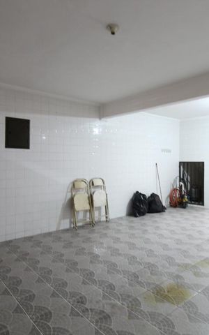 Casa para alugar com 206m², 4 quartos e 5 vagasGaragem