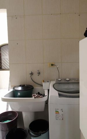 Casa para alugar com 206m², 4 quartos e 5 vagasÁrea de serviço