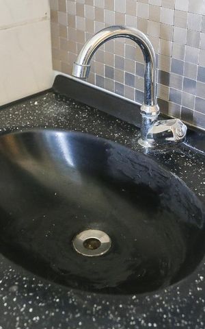 Apartamento à venda com 52m², 2 quartos e 1 vaga Apartamento à venda com 52m², 2 quartos e 1 vagaBanheiro