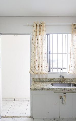 Casa para alugar com 25m², 1 quarto e sem vaga Casa para alugar com 25m², 1 quarto e sem vagaSala/Cozinha