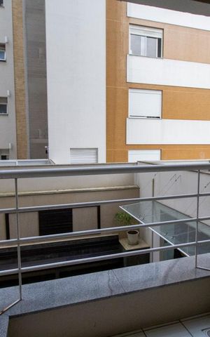Apartamento para alugar com 70m², 2 quartos e 1 vagaVaranda da sala
