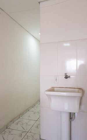 Casa para alugar com 35m², 1 quarto e sem vaga Casa para alugar com 35m², 1 quarto e sem vagaÁrea de Serviço