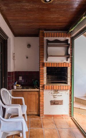 Casa à venda com 252m², 3 quartos e 2 vagas Casa à venda com 252m², 3 quartos e 2 vagasVaranda da Sala 1