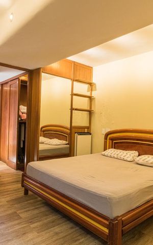 Casa à venda com 252m², 3 quartos e 2 vagas Casa à venda com 252m², 3 quartos e 2 vagasQuarto 1 - Suíte