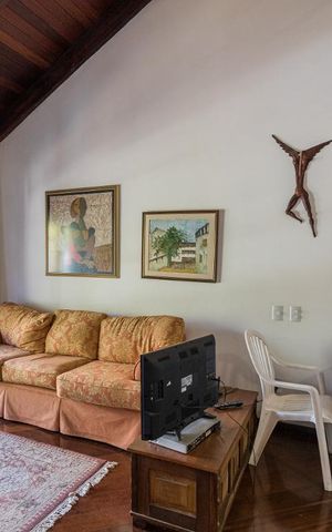 Casa à venda com 252m², 3 quartos e 2 vagas Casa à venda com 252m², 3 quartos e 2 vagasSala 2