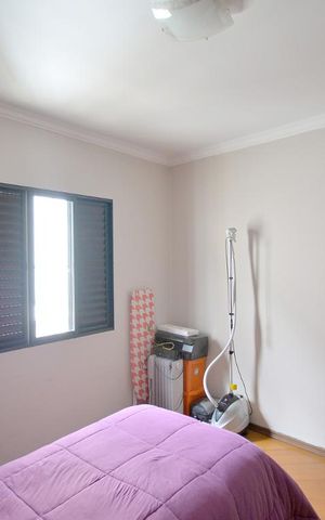 Casa à venda com 200m², 4 quartos e 4 vagas Casa à venda com 200m², 4 quartos e 4 vagasQuarto 4
