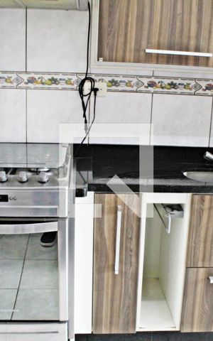 Apartamento para alugar com 72m², 2 quartos e 2 vagasCozinha