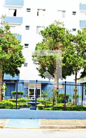Apartamento para alugar com 72m², 2 quartos e 2 vagasFachada