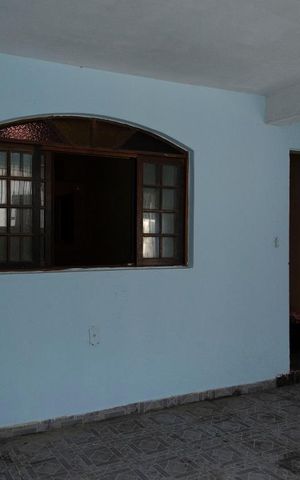Casa à venda com 270m², 5 quartos e 2 vagas Casa à venda com 270m², 5 quartos e 2 vagasGaragem