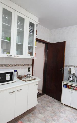 Casa à venda com 220m², 3 quartos e 5 vagasCozinha