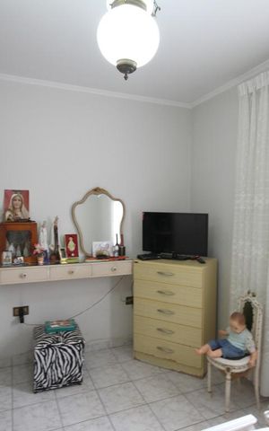 Casa à venda com 220m², 3 quartos e 5 vagasQuarto 1