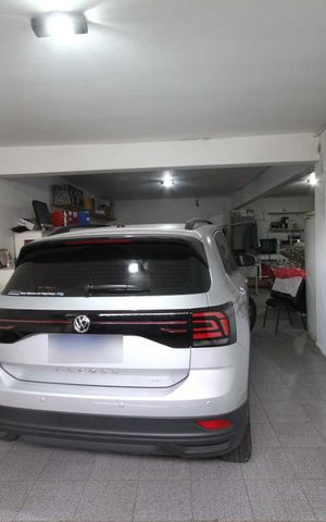 Casa à venda com 220m², 3 quartos e 5 vagasGaragem