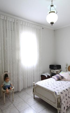 Casa à venda com 220m², 3 quartos e 5 vagasQuarto 1