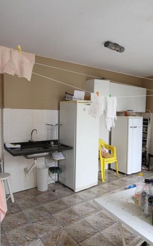 Casa à venda com 220m², 3 quartos e 5 vagasÁrea de Serviço