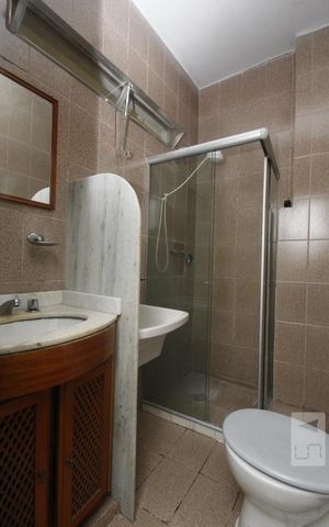 Apartamento à venda com 42m², 1 quarto e sem vagaBanheiro