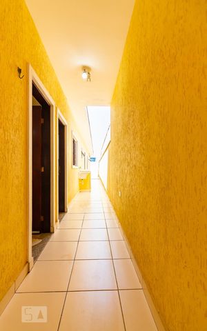 Casa à venda com 120m², 3 quartos e 2 vagas Casa à venda com 120m², 3 quartos e 2 vagasQuintal