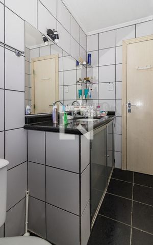 Apartamento à venda com 84m², 3 quartos e sem vaga Apartamento à venda com 84m², 3 quartos e sem vagaBanheiro Social