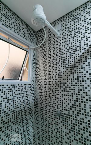 Studio para alugar com 30m², 1 quarto e sem vagaBanheiro - Chuveiro