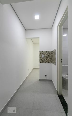 Studio para alugar com 30m², 1 quarto e sem vagaCorredor