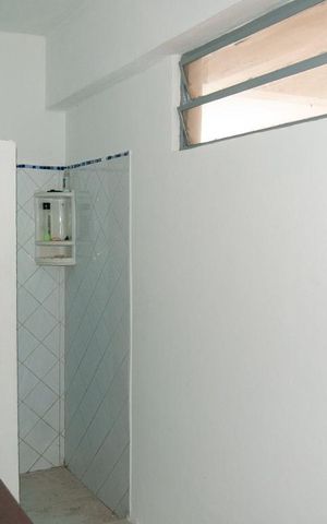 Casa à venda com 300m², 4 quartos e 2 vagasBanheiro