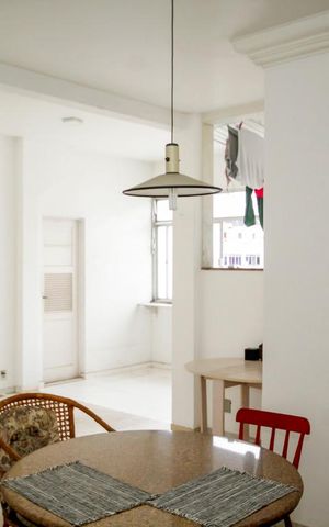 Apartamento à venda com 400m², 4 quartos e 1 vaga Apartamento à venda com 400m², 4 quartos e 1 vagaÁrea de Serviço