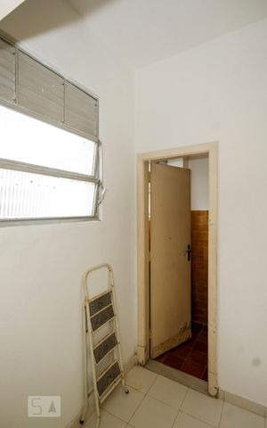 Apartamento à venda com 400m², 4 quartos e 1 vaga Apartamento à venda com 400m², 4 quartos e 1 vagaÁrea de Serviço