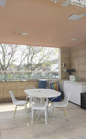 Casa à venda com 504m², 6 quartos e 2 vagasChurrasqueira
