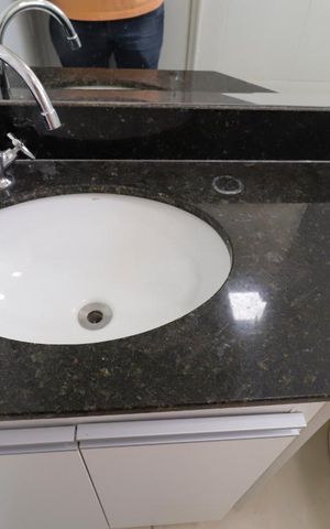 Apartamento para alugar com 63m², 2 quartos e 1 vaga Apartamento para alugar com 63m², 2 quartos e 1 vagaBanheiro da suíte