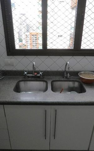Apartamento à venda com 208m², 4 quartos e 4 vagasCozinha