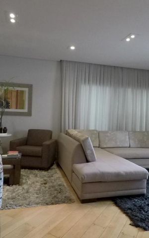 Apartamento à venda com 208m², 4 quartos e 4 vagasSala