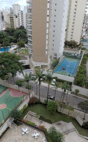 Apartamento à venda com 208m², 4 quartos e 4 vagasQuarto 3 -  suite