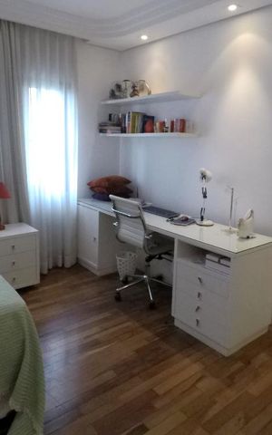 Apartamento à venda com 208m², 4 quartos e 4 vagasQuarto 1 - suite