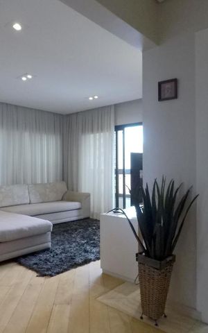Apartamento à venda com 208m², 4 quartos e 4 vagasSala