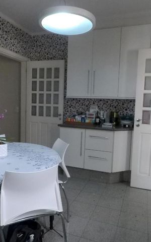 Apartamento à venda com 208m², 4 quartos e 4 vagasCopa