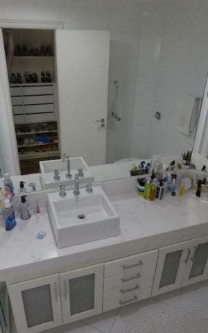 Apartamento à venda com 208m², 4 quartos e 4 vagasQuarto 3 -  suite