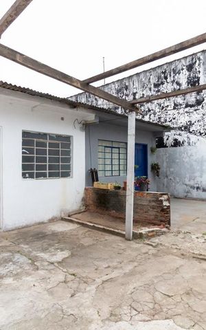 Casa à venda com 500m², 4 quartos e 7 vagasCasas 2 e 3