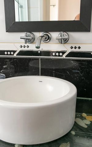 Apartamento à venda com 41m², 1 quarto e sem vagaBanheiro - Torneira