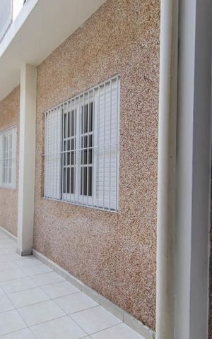 Casa à venda com 250m², 4 quartos e 2 vagas Casa à venda com 250m², 4 quartos e 2 vagasQuintal