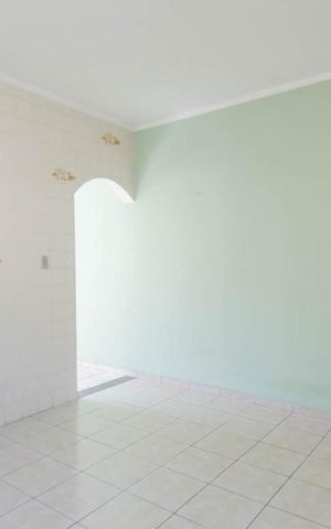 Casa à venda com 250m², 4 quartos e 2 vagas Casa à venda com 250m², 4 quartos e 2 vagasCozinha 2