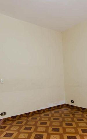 Casa à venda com 250m², 4 quartos e 2 vagas Casa à venda com 250m², 4 quartos e 2 vagasQuarto 1