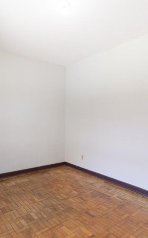 Casa à venda com 117m², 2 quartos e 2 vagas Casa à venda com 117m², 2 quartos e 2 vagasQuarto 2