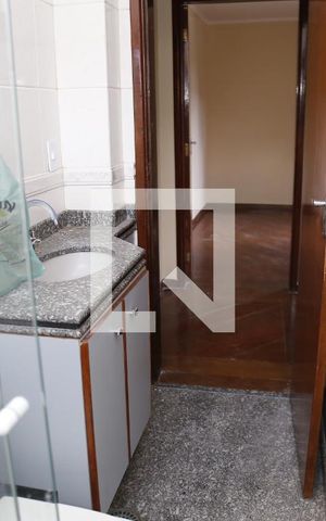 Apartamento à venda com 120m², 4 quartos e 3 vagasBanheiro Social